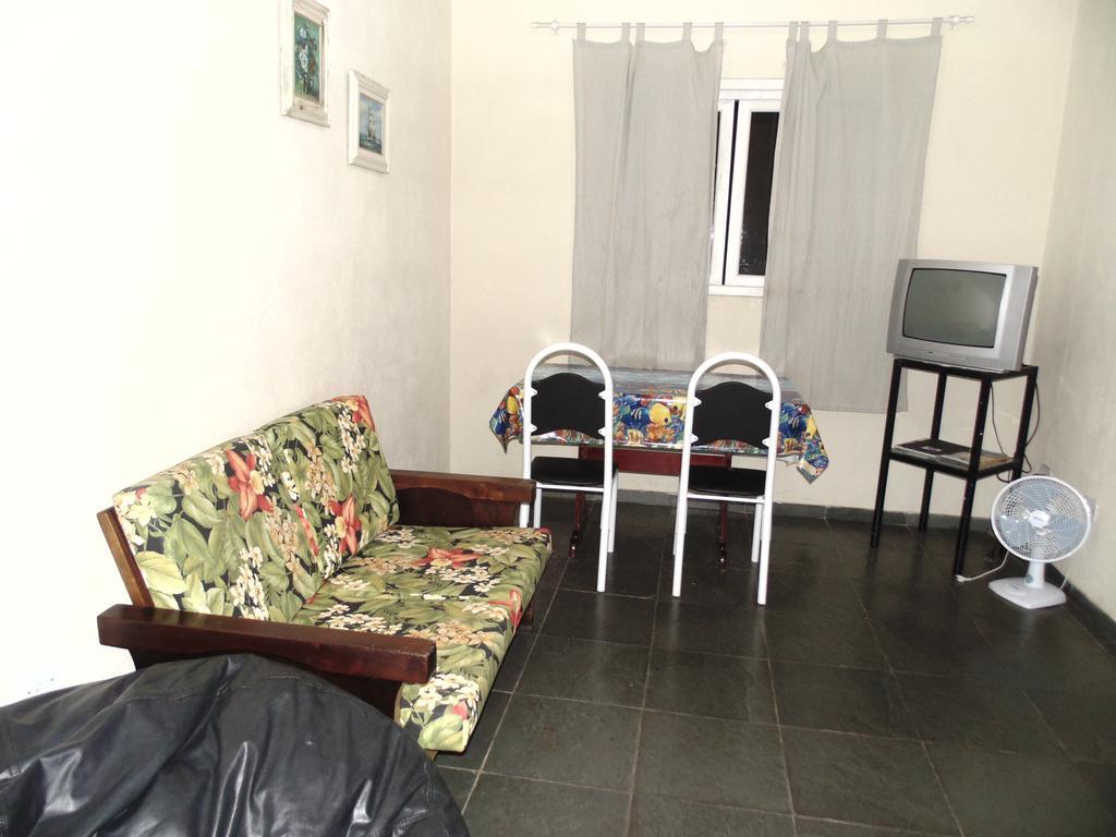 Sunny Apartamentos De 1 E 2 Dormitorios Na Martin De Sa Proximo A Praia カラグァタトゥバ エクステリア 写真