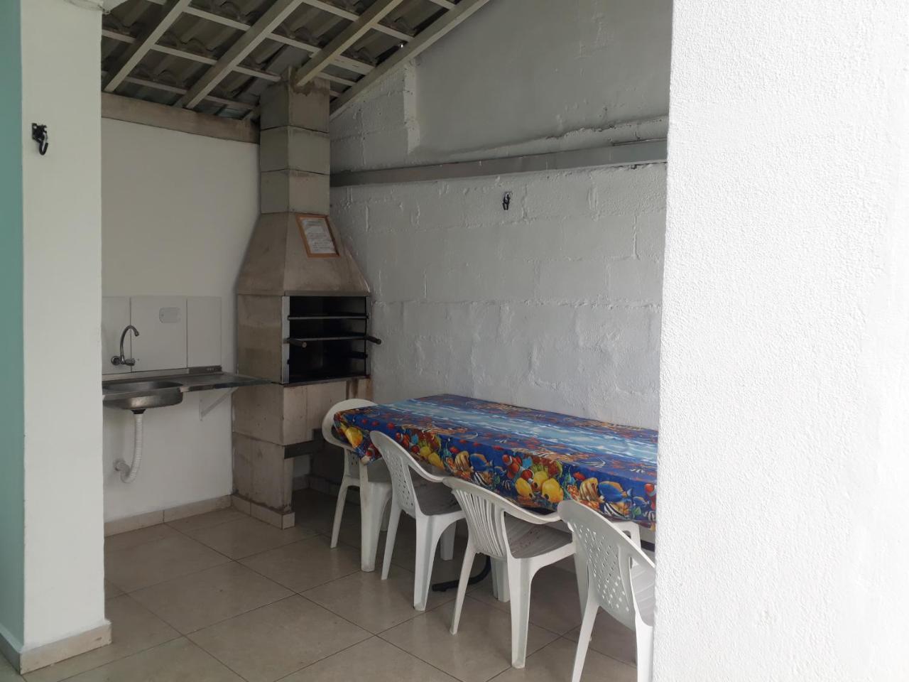 Sunny Apartamentos De 1 E 2 Dormitorios Na Martin De Sa Proximo A Praia カラグァタトゥバ エクステリア 写真